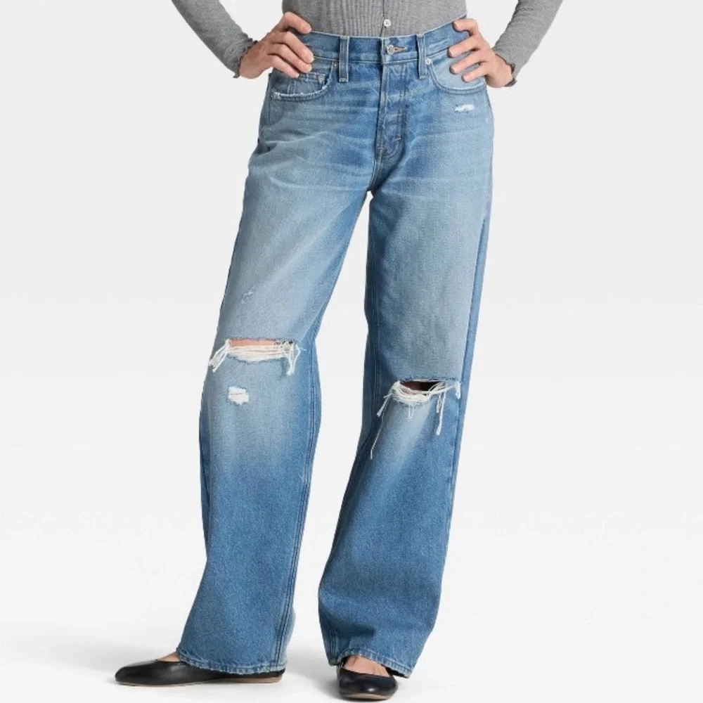 Universal Thread Mid-Rise 90’s Baggy Jeans - Picture 1 of 8
